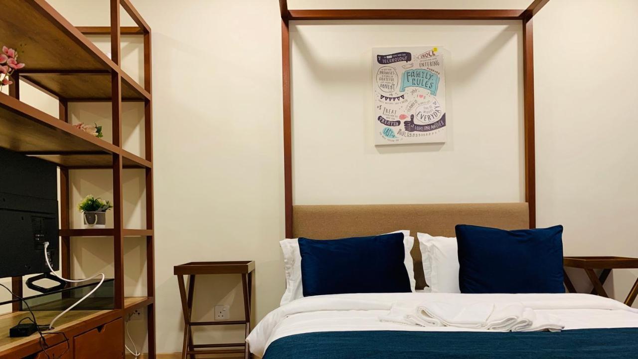 Timurbay Seaview Suite By Guns Studio Kuantan Buitenkant foto
